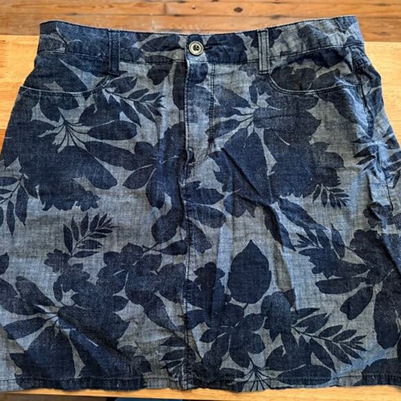 croft & barrow Dresses & Skirts - Croft & Barrow Blue Floral Mini Skirt, Size 14, Fun Casual Wear